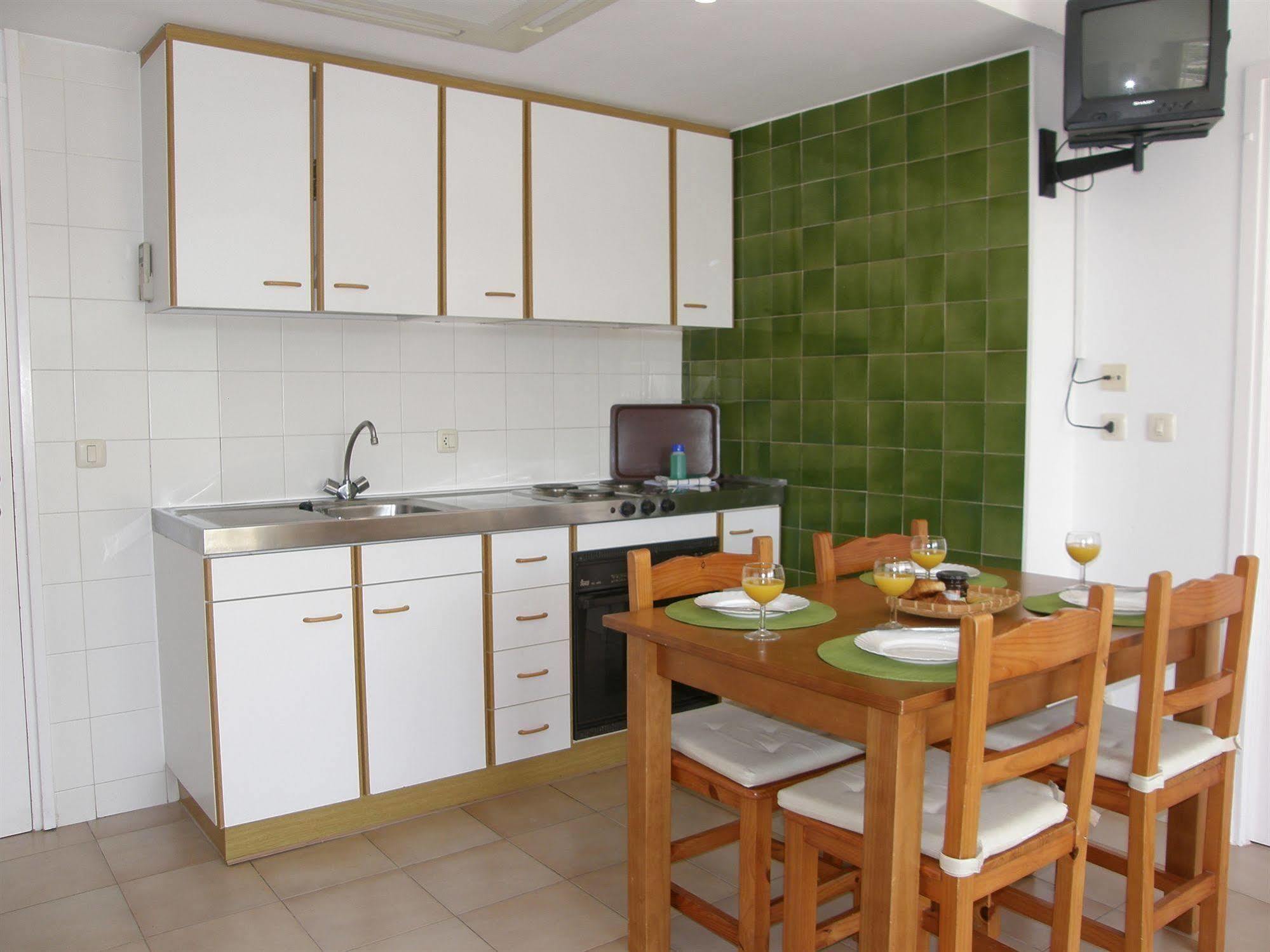 Apartamentos Miami L'Estartit Eksteriør bilde